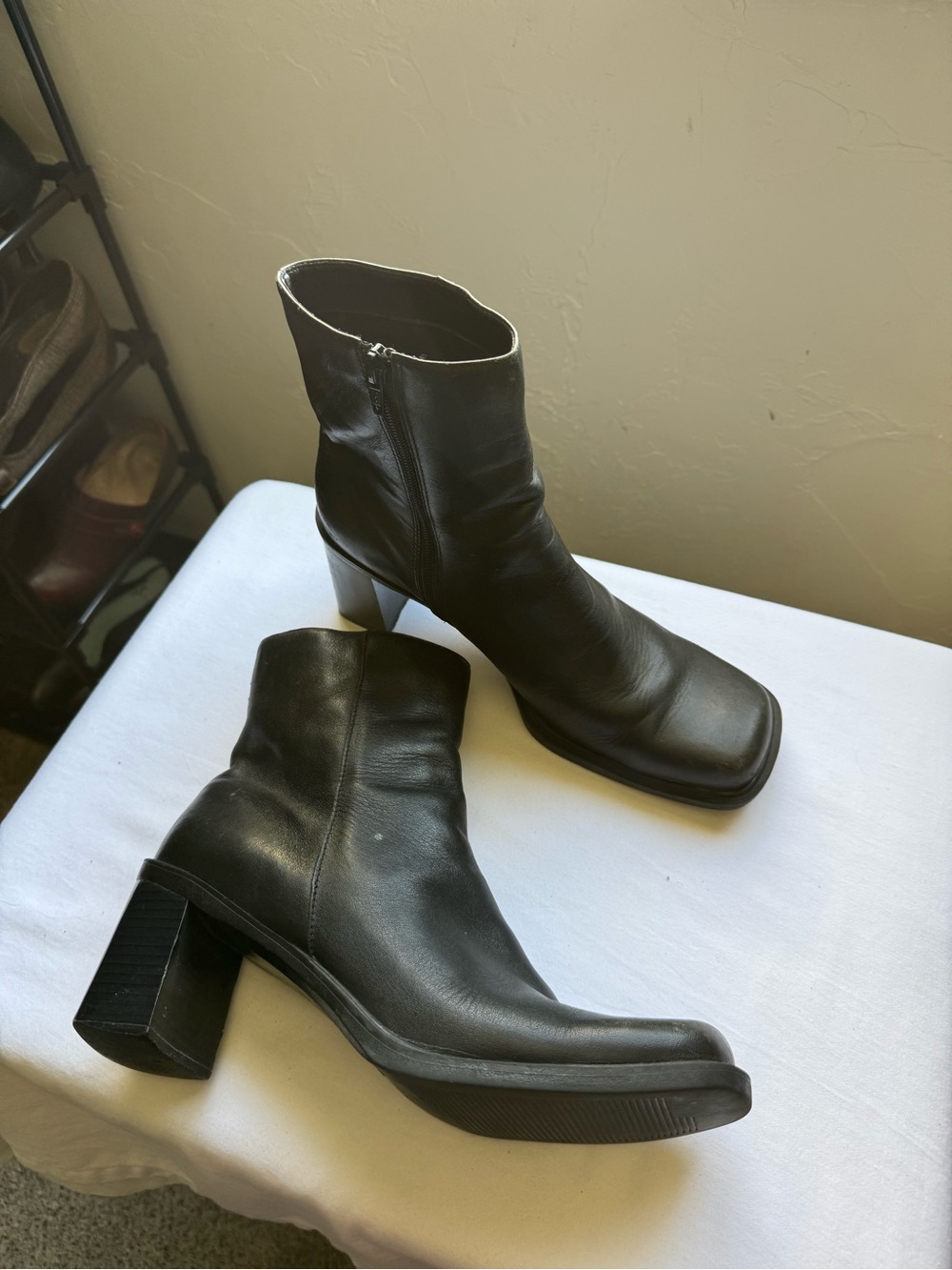 Merona Vintage Y2K Black Leather Square Toe Ankle Boots Chunky Heel Size 10